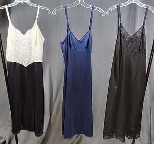 Group of 3 Vintage Ladies Nylon Slips