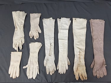 8 Pairs Vintage Leather Gloves