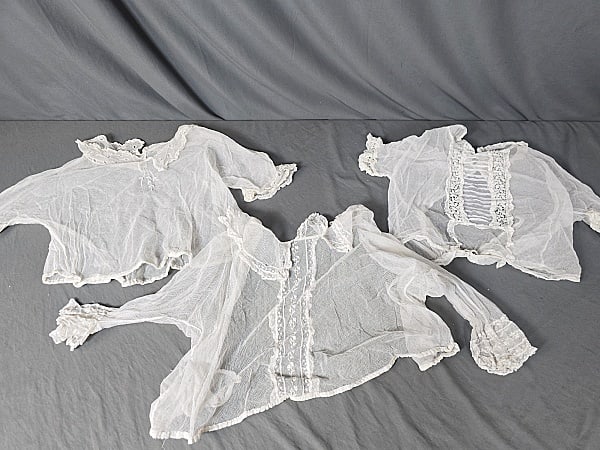 3 Antique Lace Shirts (1 of 11)