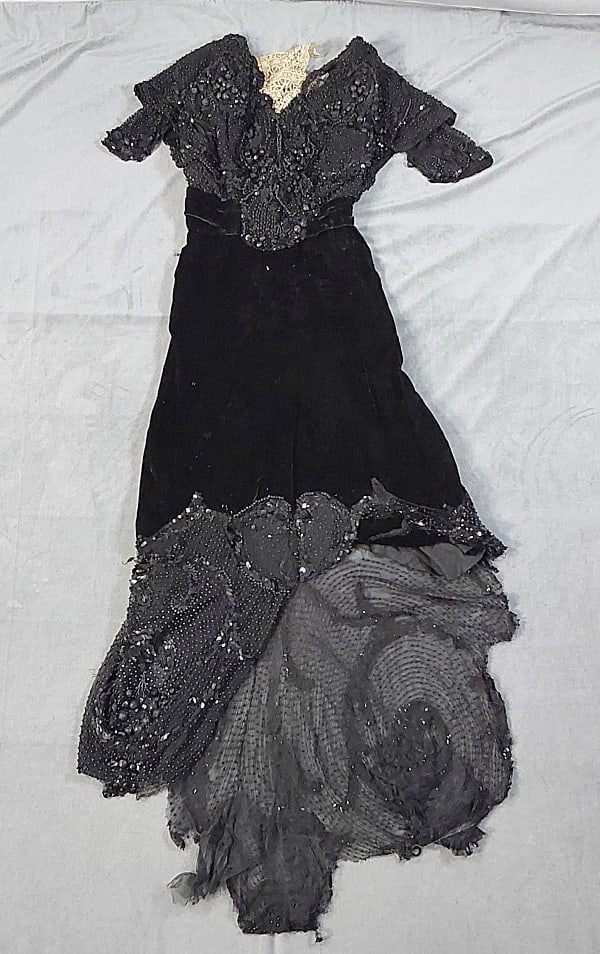 Antique c1910 Black Evening Gown (1 of 13)