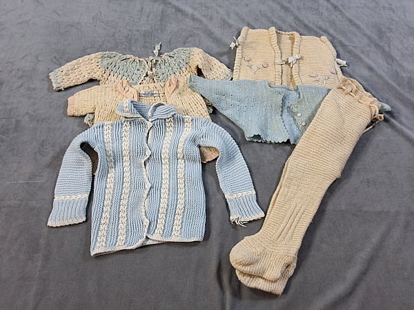 Antique and Vintage Doll and Baby Clothes (1 of 14)