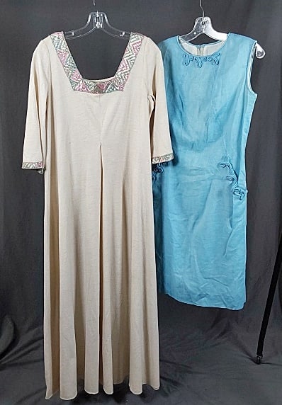 2 Vintage 1960s Dresses (1 of 13)