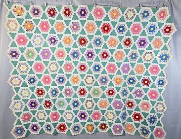 Vintage c1930 Grandmother Flower Garden Quilt