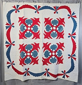 Antique c1870 Cocks Comb Variation Quilt