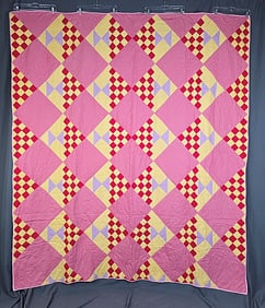 Vintage c1940 Dish of Fruit Quilt