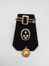 19th Century Mourning Jewelry