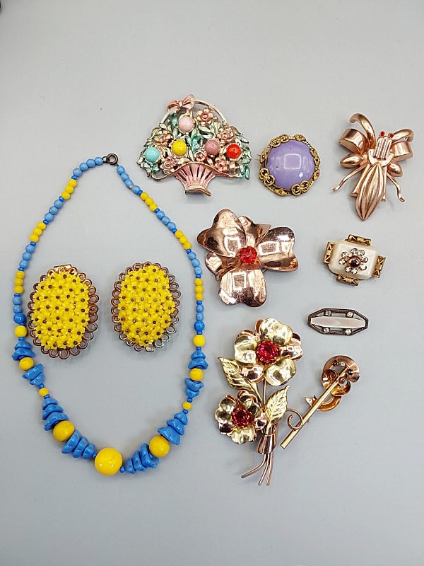 Group of Mixed Art Deco Jewelry (1 of 20)