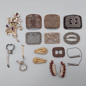 Vintage Shoe, Sweater, Glove Clips