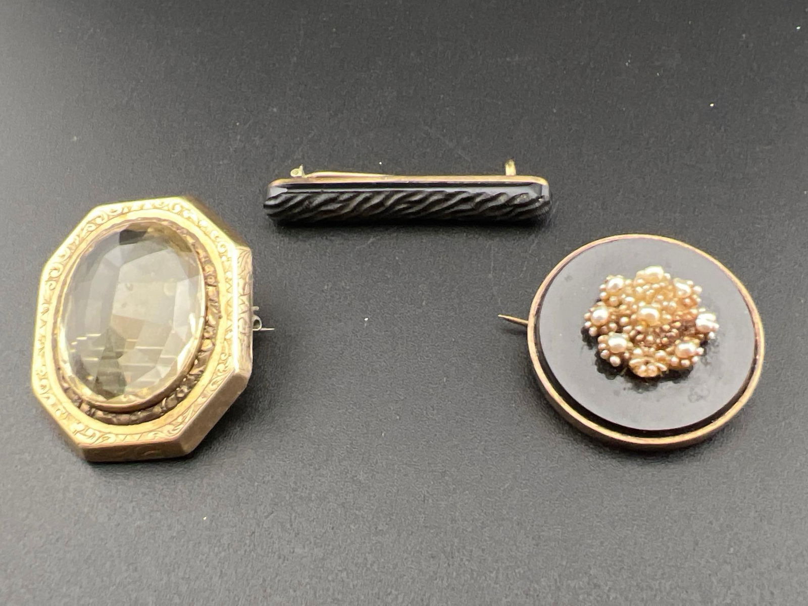 3 Victorian Brooches (1 of 8)