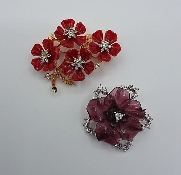 Nolan Miller Flower Pins (1 of 5)