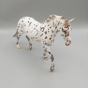 Breyer Slainte Surprise Breyerfest 2022 SR Glossy Appaloosa #711371
