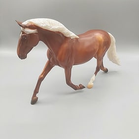 Breyer 2018 Collectors Club Celeste #712258