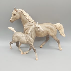 Breyer Sears 1987 Graceful Mare and Foal Set Shrinky #491212