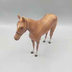 Breyer Woodgrain Racehorse #936
