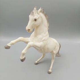 Breyer King Fighting Stallion #30 Semi-Gloss