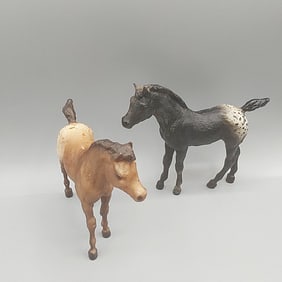 2 Breyer Phantom Wings Foals #17 #18