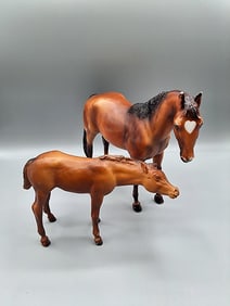 Breyer Thoroughbred Mare Cupid #3367 and Nursing Foal #3155