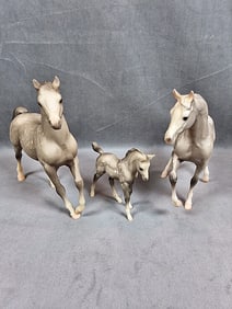 Rare 1988 British Export Classic Breyer Arabian Family Signed by Stone