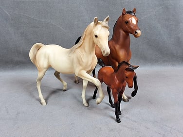 Breyer Sears 1984 Classic Arabian Family