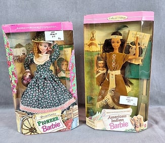 2 American Stories Collection Barbies