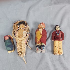 4 Vintage Native American Dolls