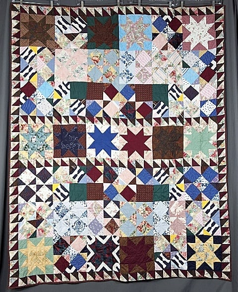 Ralph Lauren Pieced Triangles Quilt (1 of 10)