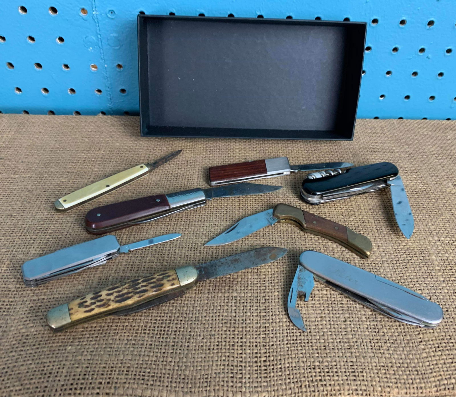 Lot of 8 Vintage Pocketknives, STAGHORN, BARLOW Etc. (1 of 9)