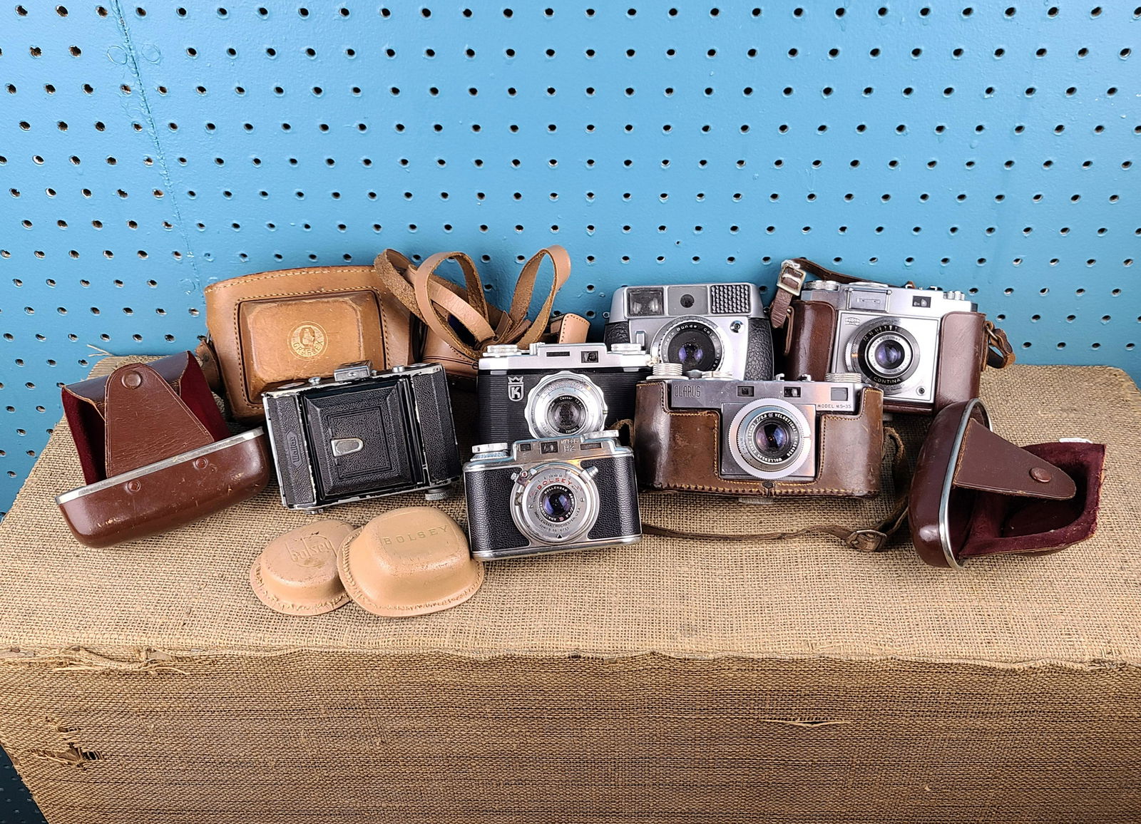 Lot of Vintage Cameras + Extra Pieces, GERMAN Cameras, (1 of 12)