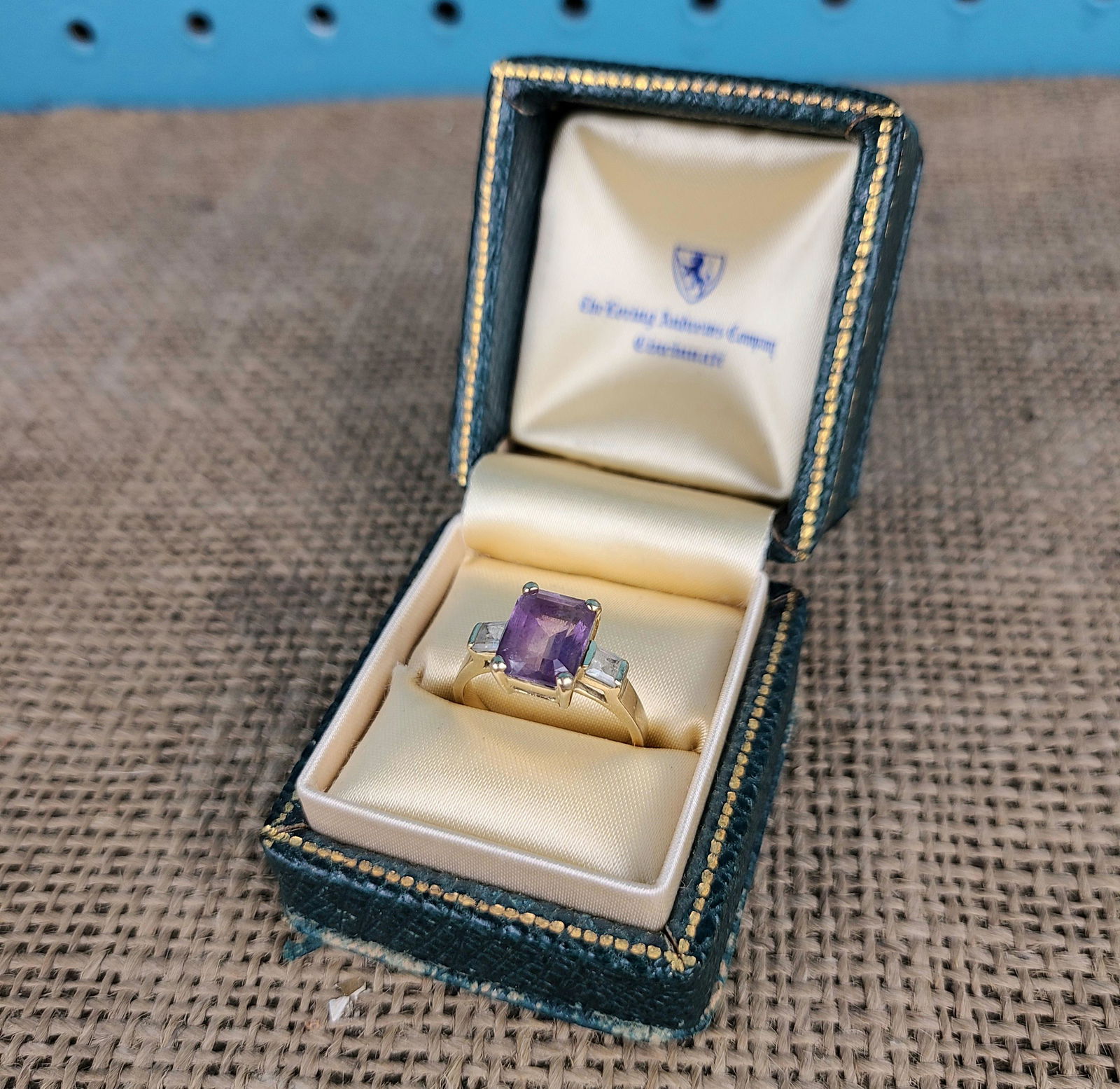 14k Gold Ring with Amethyst Center Stone, Size 6.5" (1 of 5)