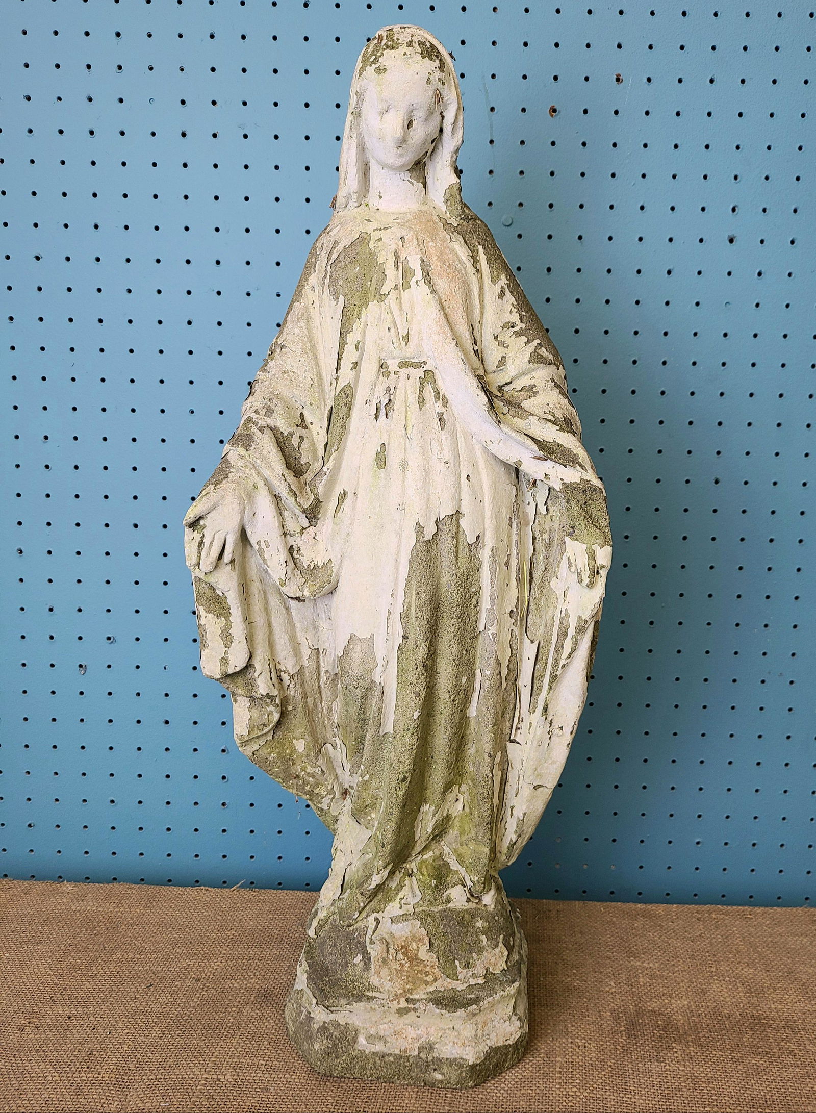 Vintage Garden Mary Statue (1 of 7)