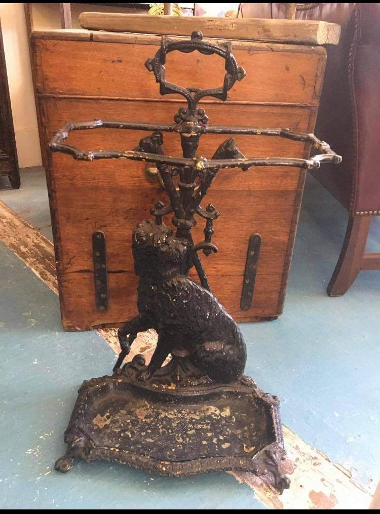 Antique Cast Iron Dog Umbrella Stand (1 of 1)