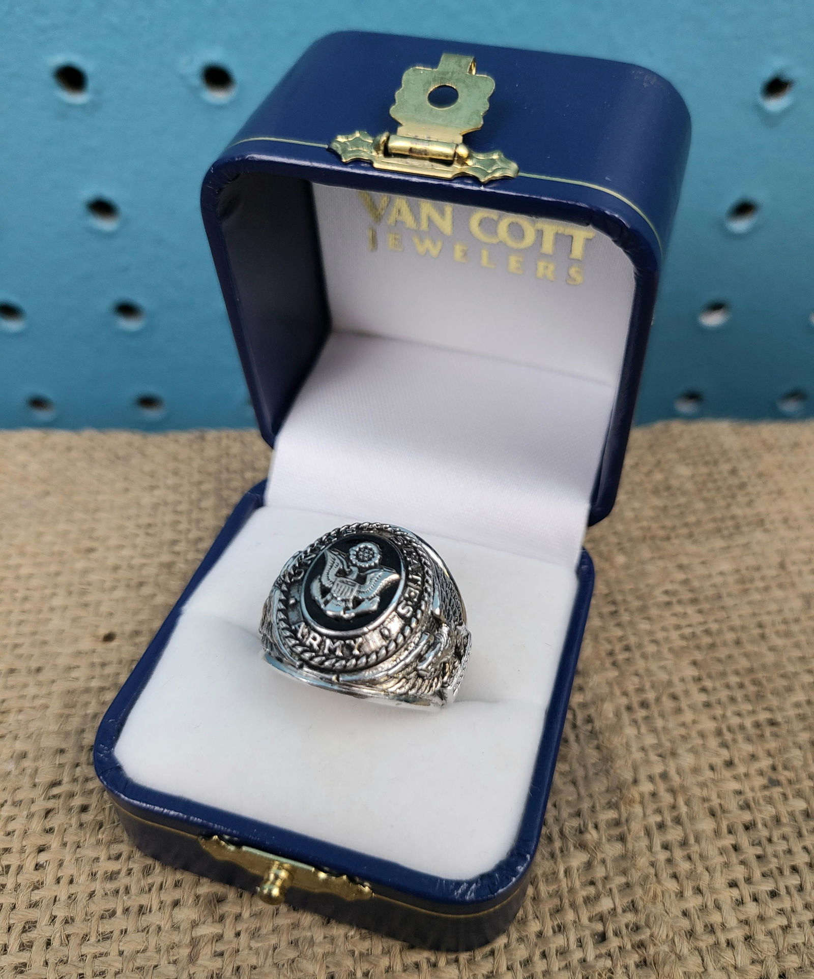 Sterling US Army Ring (1 of 6)