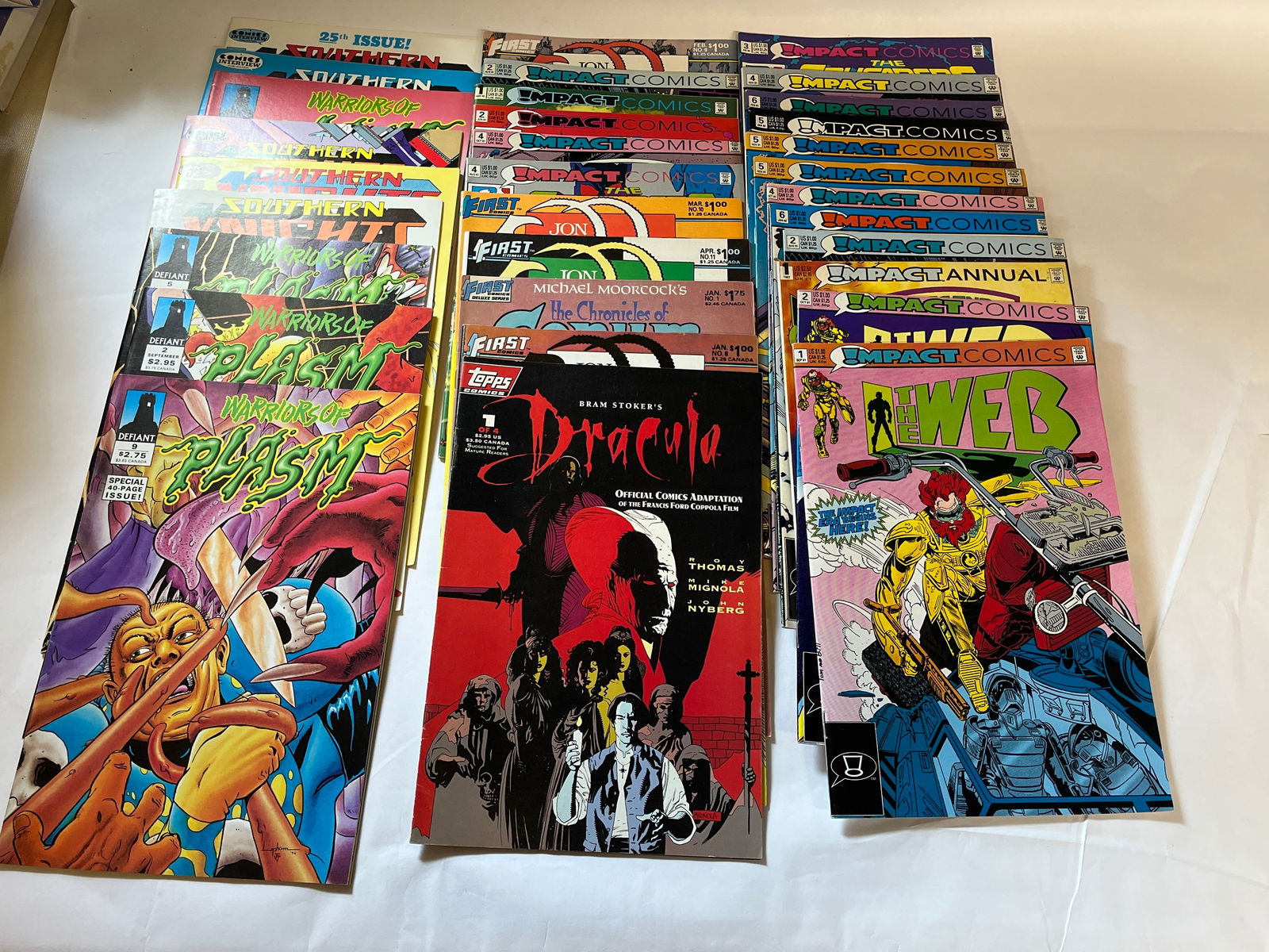32 Assorted Comics Most in Unread Cond (1 of 16)