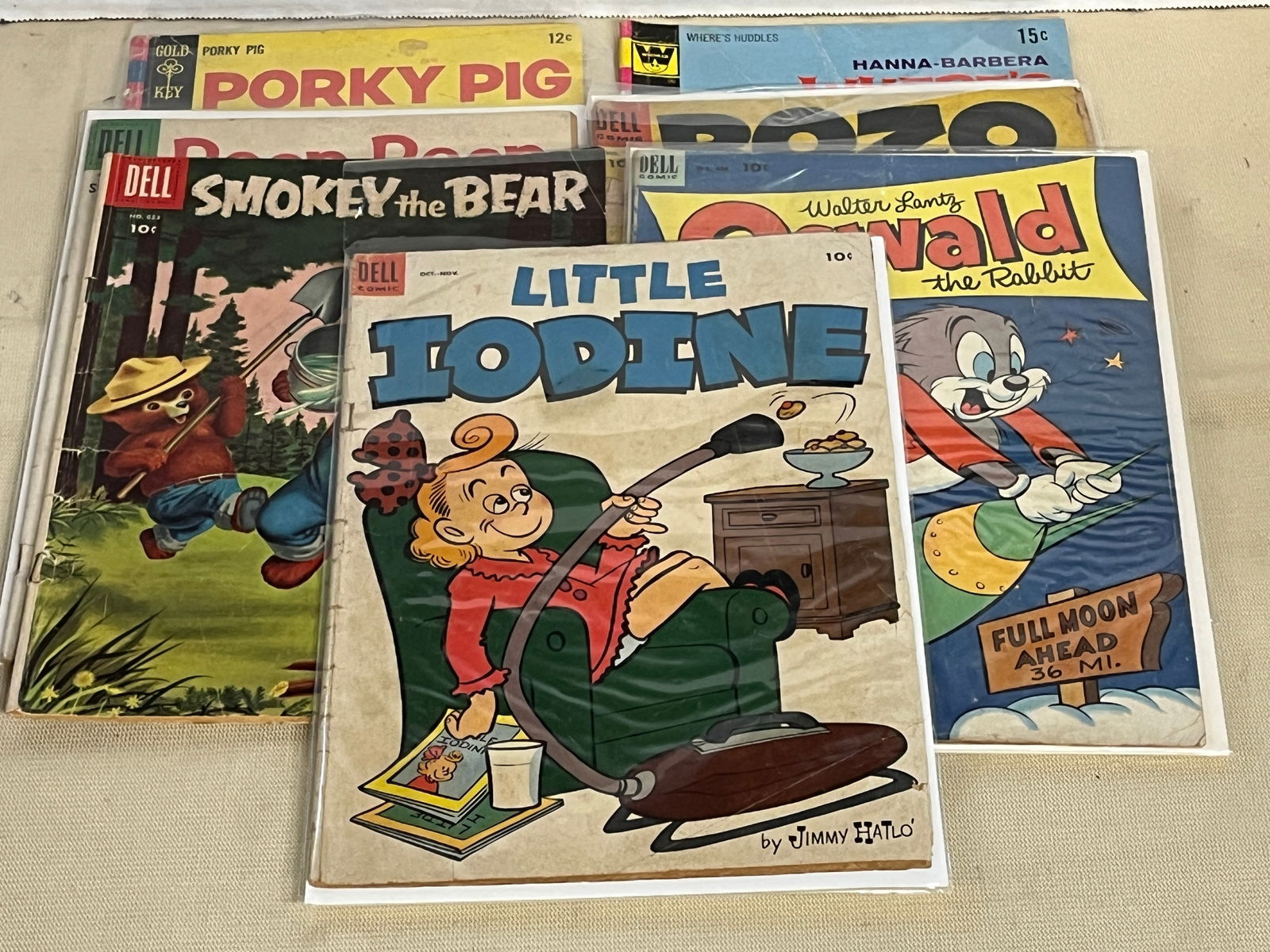 7 Vintage Comic Books (1 of 5)