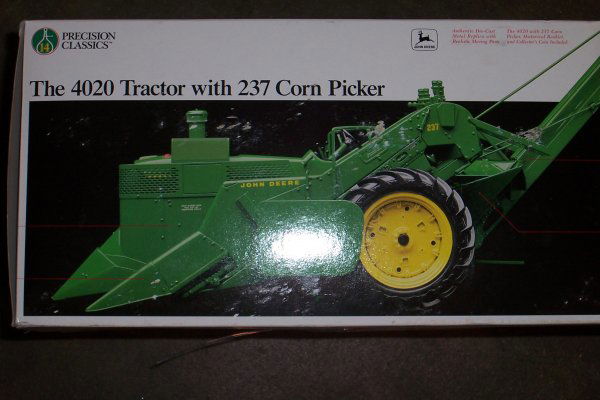 John Deere 4020 With Picker Precision New In Box: John Deere 4020 With Picker Precision New In Box