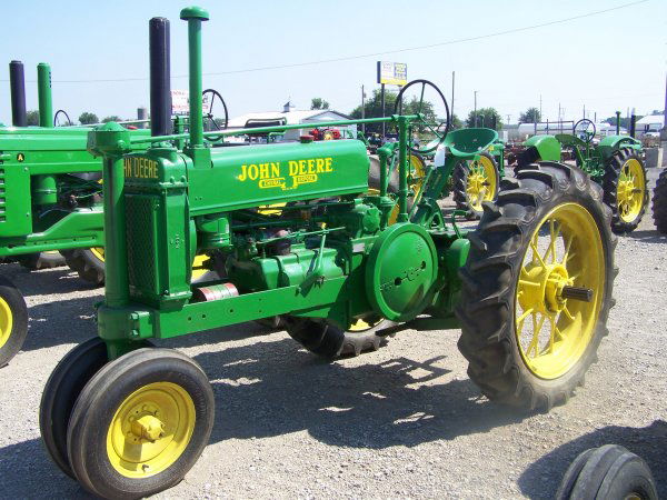 John Deere Unstyled A Antique Farm Tractor: John Deere Unstyled A Antique Farm Tractor, Hand Start, PTO. Tag # 00346