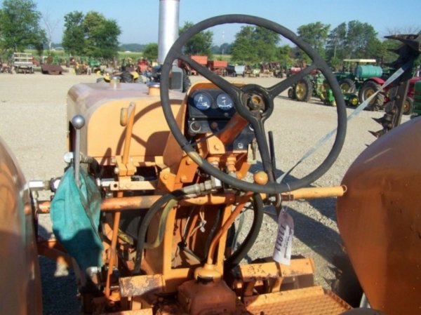 Sheppard Antique Tractor with Side Mount Sickle - 4