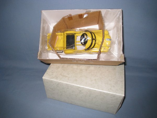 Hallmark Murray Dump Truck