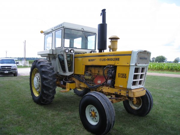 1973 Minneapolis Moline G1355 Ser. # 245-366-40 - 2