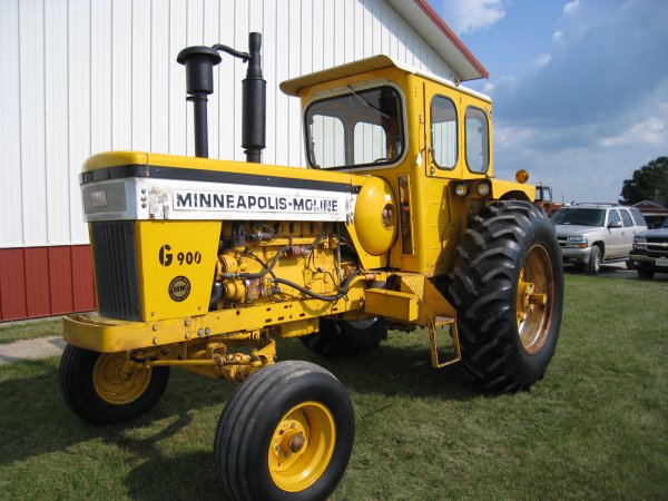 1969 Minneapolis Moline G900 LP Ser.# 36300019