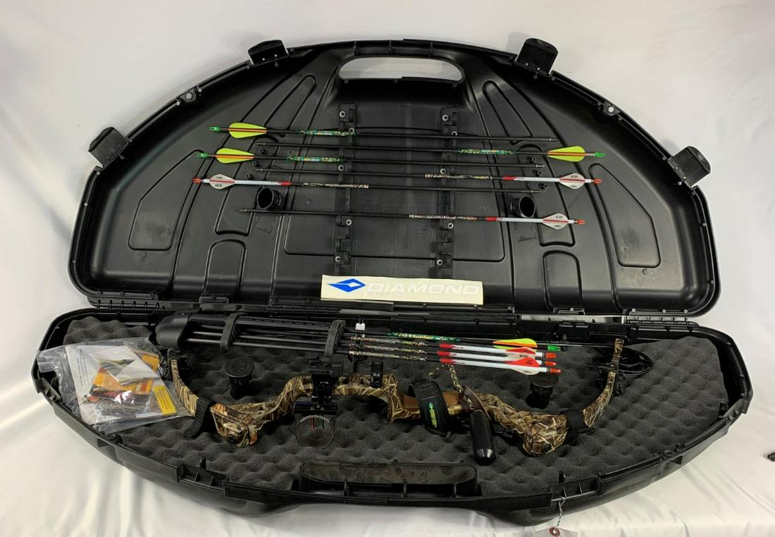 33671-BOWTECH DIAMOND COMPOUND BOW: BOWTECH DIAMOND COMPOUND BOW - 2007, 29" DRAW LENGTH, 70#, CASE & ACCESSORIES
