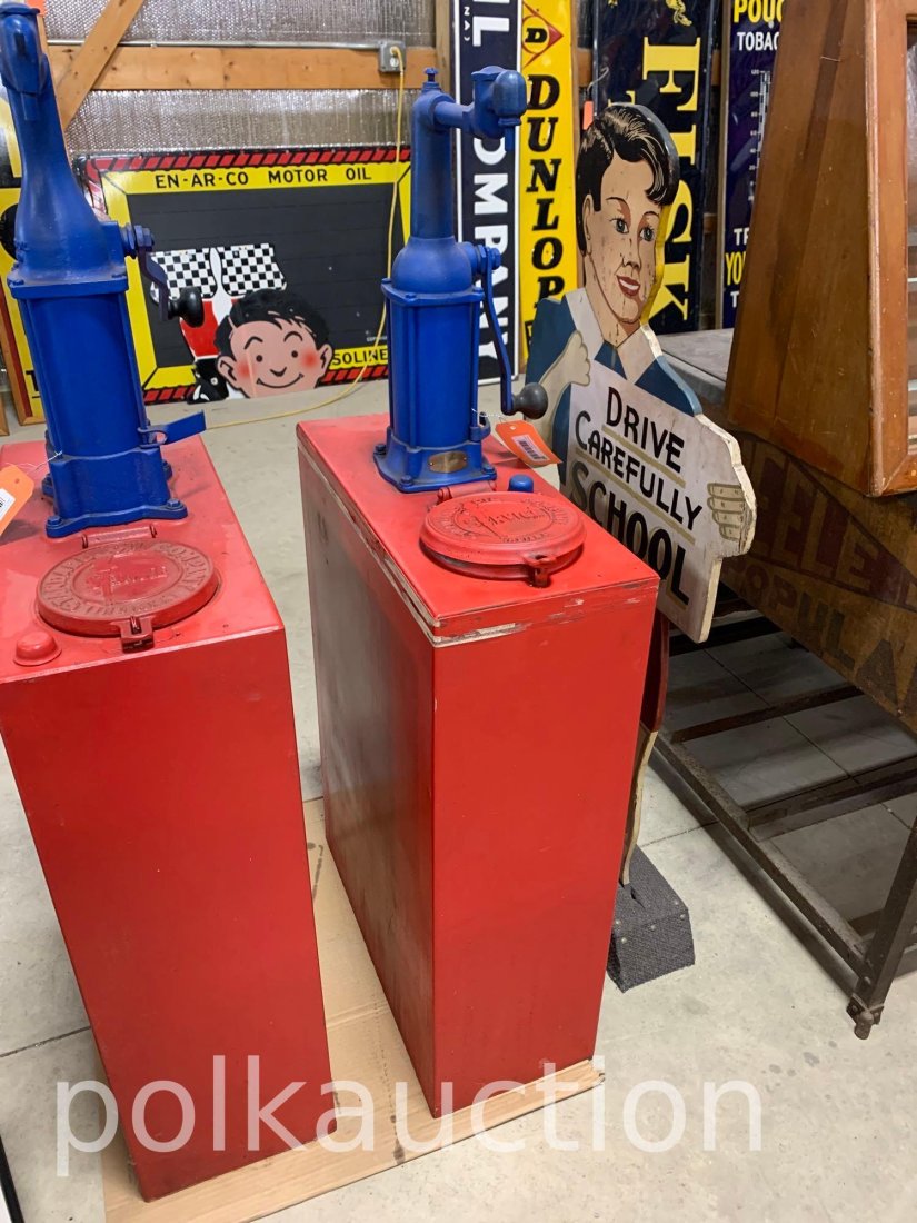 387-VINTAGE STANDARD OIL COMPANY LUBESTER (1 of 6)