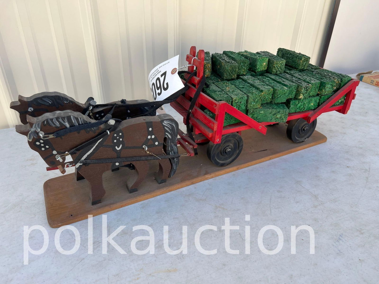 2605-VINTAGE WOODEN HORSE & HAY WAGON DISPLAY (1 of 2)