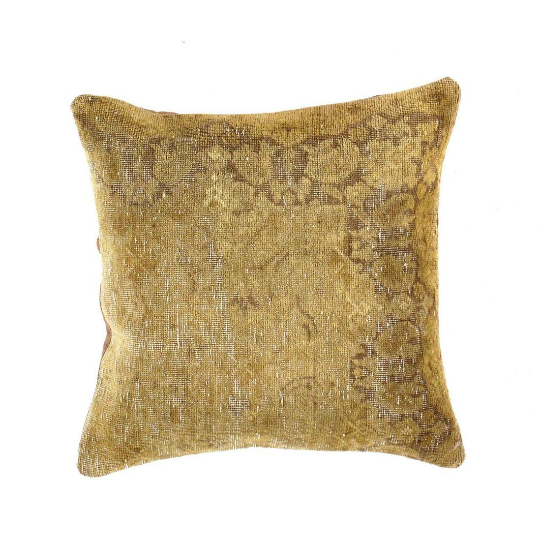 Vintage Turkish Pasargad Pillow 20'' x 20'': Vintage Turkish Pasargad Hand Knotted Pillow - vintage, Pillows, Hand-Knotted, Lamb's Wool, 300-TP 76-862. This item is part of our fine auction collection which includes many fine home accessories in