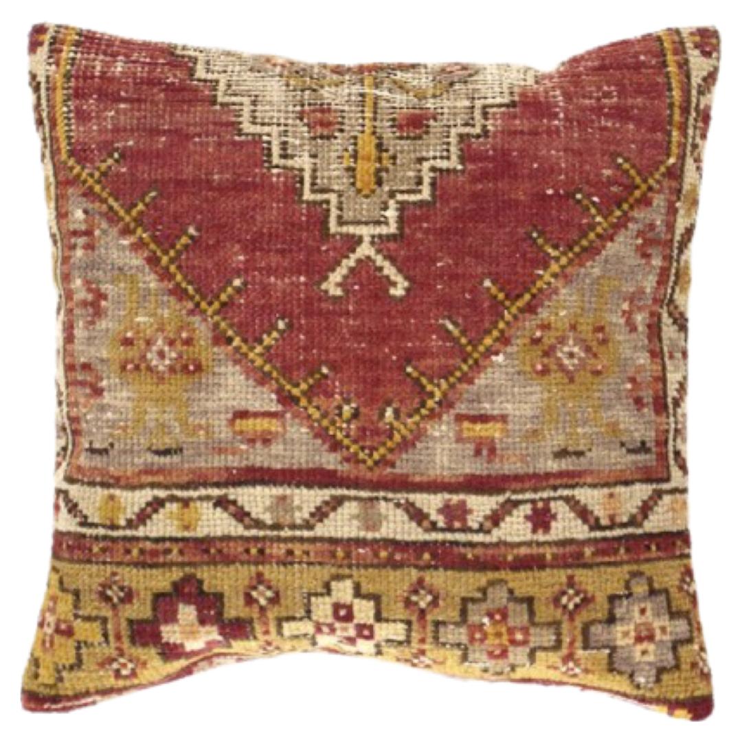 Vintage Turkish Pillow 20' x 20': Vintage Turkish Pillow 20' x 20' - 1920, Vintage Pillows, , Lamb's Wool, 300-TP 94-862. This item is part of our fine auction collection which includes many fine home accessories including antique rug