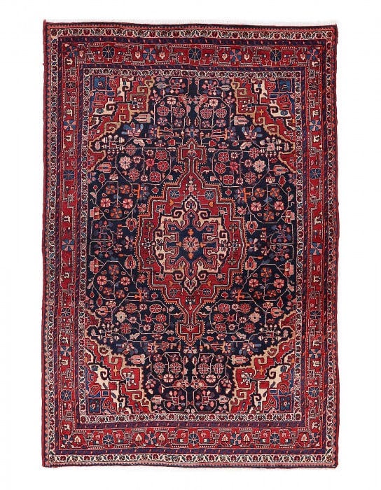 Persian Bidjar Hand-Knotted Rug 4'4"x7': Persian Bidjar Hand-Knotted Rug 4'4"x7' - circa 1960, Bidjar, Hand-Knotted, Lamb's Wool, 300 -D13618- 862.This item is part of our fine auction collection which includes many fine home accessories inc
