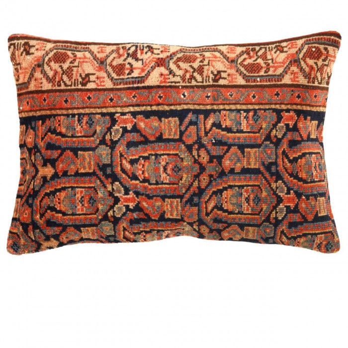 Vintage Turkish Pasargad Hand Knotted Pillow 16'' X 24'': Vintage Turkish Pasargad Hand Knotted Pillow 16'' X 24'' - New, Turkish, Hand-made, Lamb's Wool, 300 -K 199- 862.This item is part of our fine auction collection which includes many fine home accessor