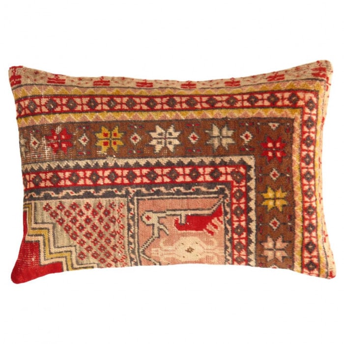 Vintage Turkish Pasargad Hand Knotted Pillow 16'' X 24'': Vintage Turkish Pasargad Hand Knotted Pillow 16'' X 24'' - New, Turkish, Hand-made, Lamb's Wool, 300 -K 200- 862.This item is part of our fine auction collection which includes many fine home accessor