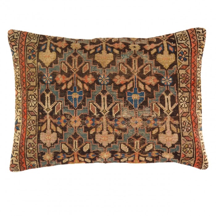 Vintage Turkish Pasargad Hand Knotted Pillow 20'' X 28'': Vintage Turkish Pasargad Hand Knotted Pillow 20'' X 28'' - New, Turkish, Hand-made, Lamb's Wool, 300 -K 213- 862.This item is part of our fine auction collection which includes many fine home accessor
