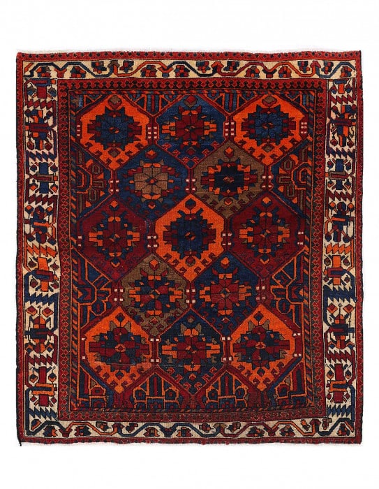 Persian Antique Square Bakhtiari rug 5'3'' X 5'11'': Persian Antique Square Bakhtiari rug 5'3'' X 5'11'' - 1970, Bakhtiari, Hand-Knotted, Lamb's Wool, 300 -D13942- 862.This item is part of our fine auction collection which includes many fine home access
